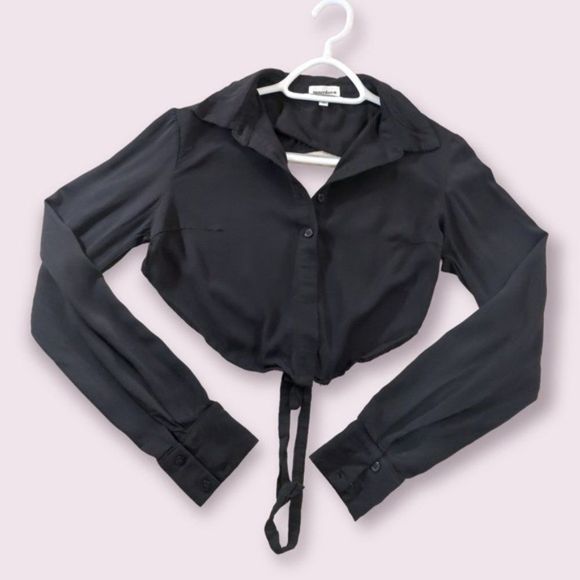Superdown Backless Button Up Cropped Blouse - Picture 2 of 9